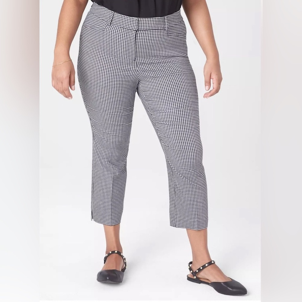 NEW Lane Bryant Slim Capri 4-Season Pant Black Gingham Size 24 Check Mid-Rise